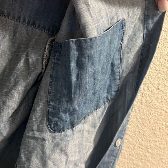 ✨Anthropologie Chambray Button Down Hi/Low Hem Denim Sz Small Shirt✨ - Picture 11 of 11
